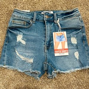 NWT Fashion Nova Distressed Frayed Denim Shorts Wax Jean Collection Size Medium